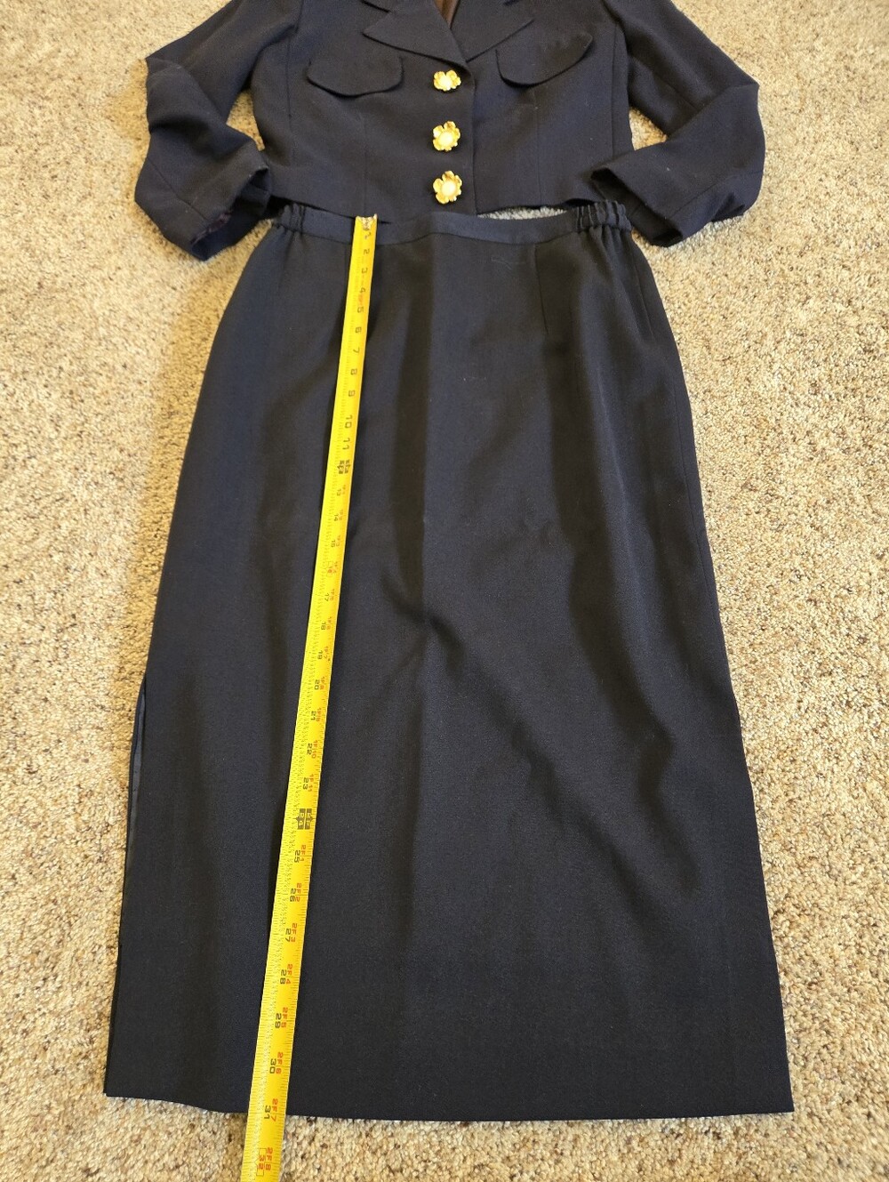 Vintage Amoretti 2 Piece Navy Skirt Suit Set Gold Floral Buttons Women's Size 4 - Picture 6 of 11